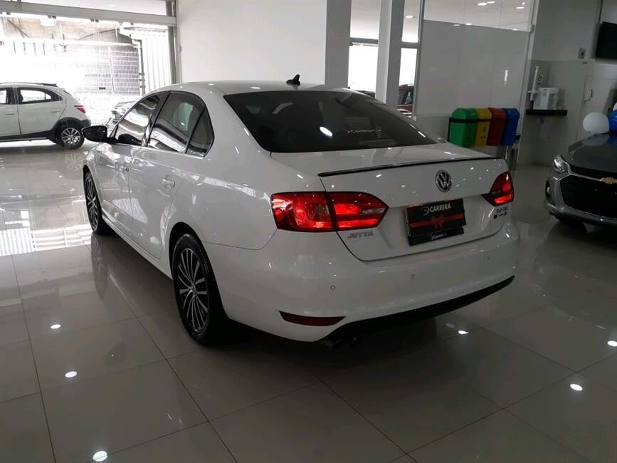 Volkswagen Jetta 2.0 TSI HIGHLINE 200CV 4P TIPTRONIC