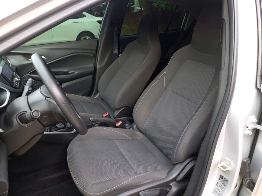 Chevrolet Onix 1.0 LT MANUAL