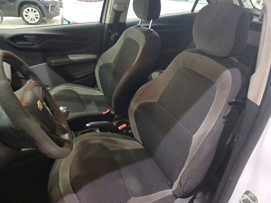 Chevrolet Onix 1.0 MPFI LS 8V 4P MANUAL