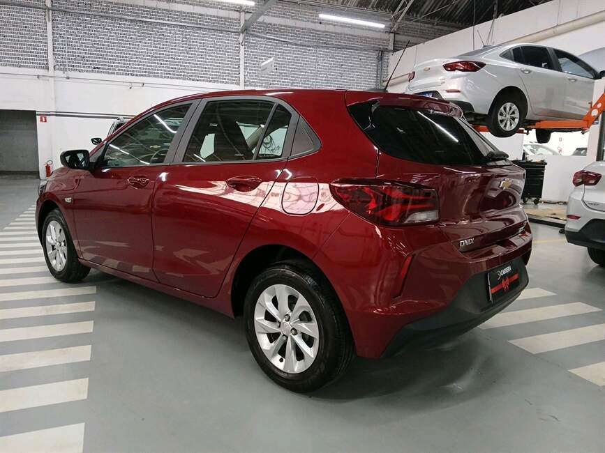 Chevrolet Onix 1.0 LT MANUAL
