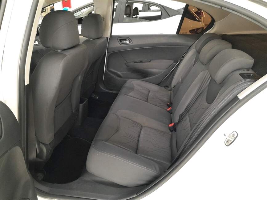 Peugeot 408 1.6 BUSINESS PRO 16V TURBO 4P AUTOMATICO