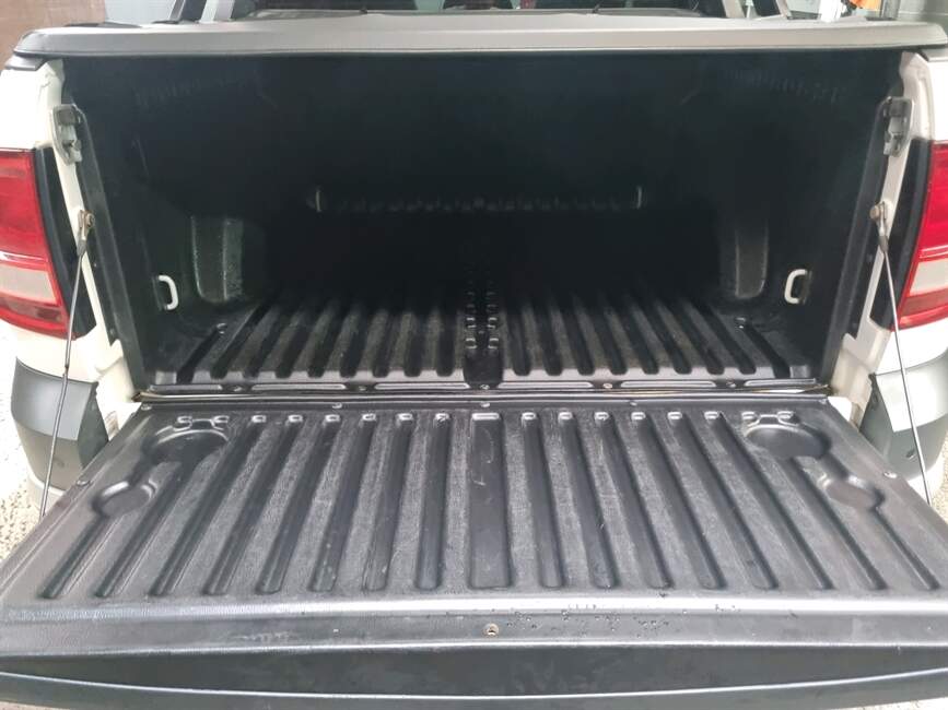 Volkswagen Saveiro 1.6 CROSS CD 16V 2P MANUAL