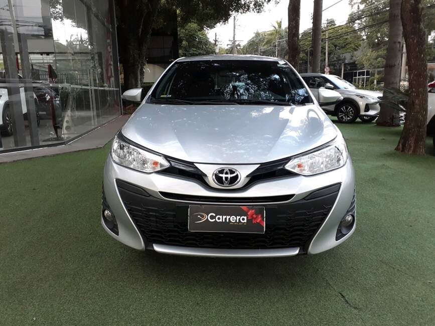 Toyota Yaris 1.3 16V XL PLUS TECH MULTIDRIVE