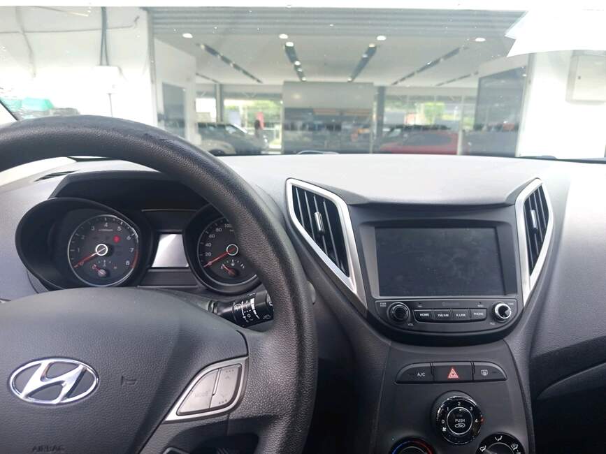 Hyundai HB20 1.0 COMFORT PLUS 12V TURBO 4P MANUAL