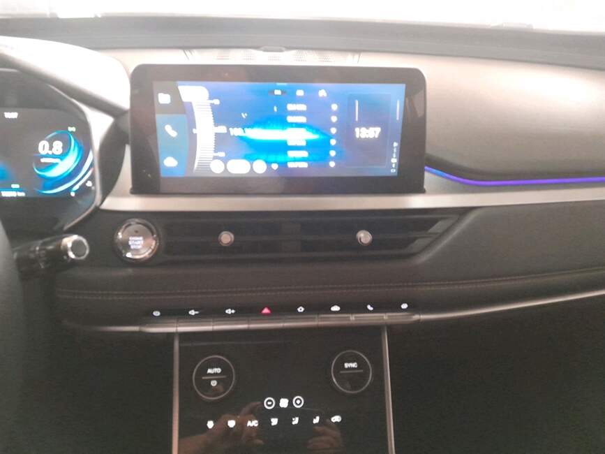 Chery Tiggo 8 1.6 TGDI FOUNDERS EDITION DCT
