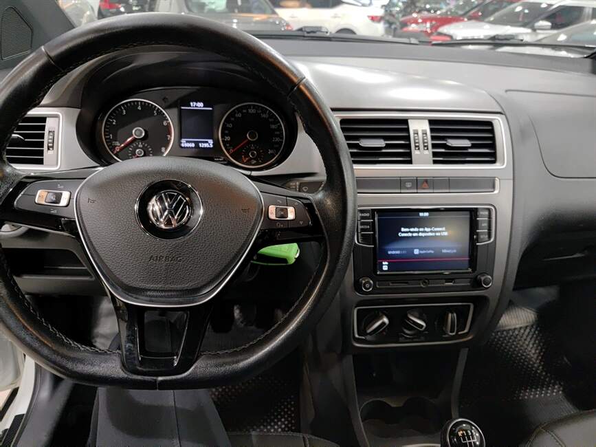 Volkswagen Fox 1.6 MSI TOTAL XTREME 4P MANUAL
