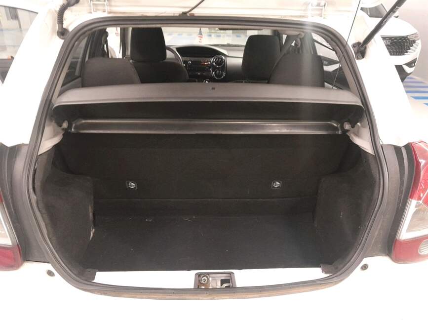 Toyota Etios 1.5 X PLUS 16V 4P AUTOMATICO