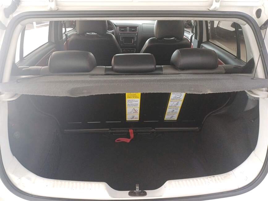 Volkswagen Fox 1.6 MSI PEPPER 16V 4P AUTOMATIZADO