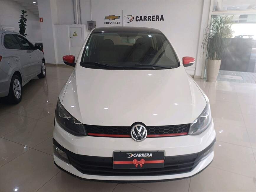 Volkswagen Fox 1.6 MSI PEPPER 16V 4P AUTOMATIZADO