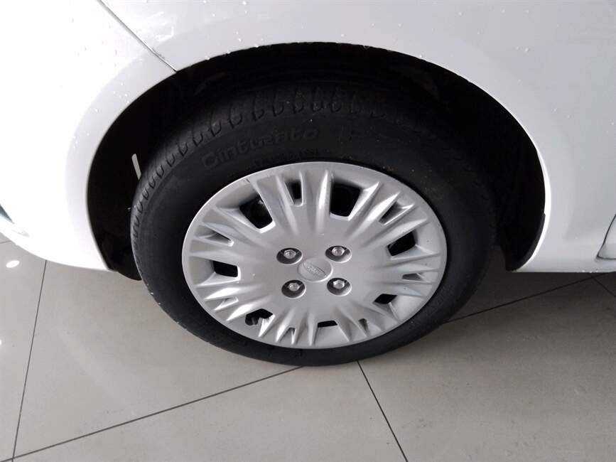 Ford Fiesta 1.6 TI-VCT SE MANUAL