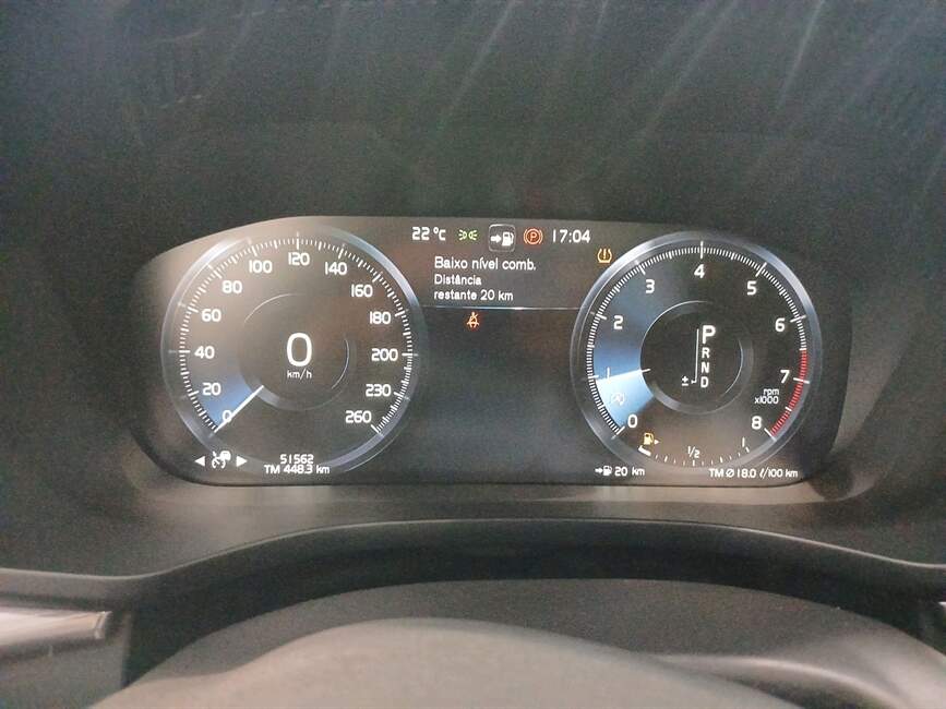 Volvo XC60 2.0 T5 MOMENTUM AWD GEARTRONIC
