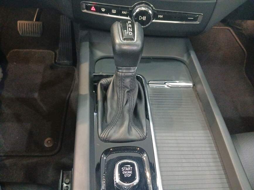 Volvo XC60 2.0 T5 MOMENTUM AWD GEARTRONIC