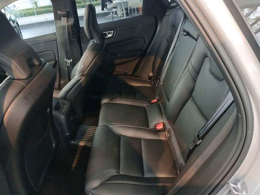 Volvo XC60 2.0 T8 RECHARGE ULTIMATE AWD GEARTRONIC
