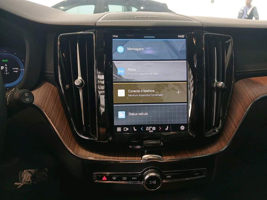 Volvo XC60 2.0 T8 RECHARGE ULTIMATE AWD GEARTRONIC