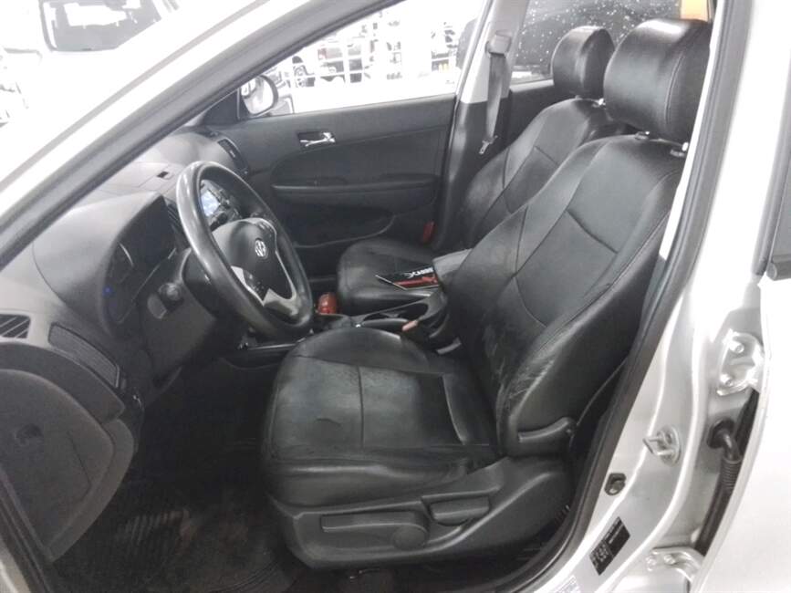 Hyundai i30 2.0 MPI 16V 4P MANUAL