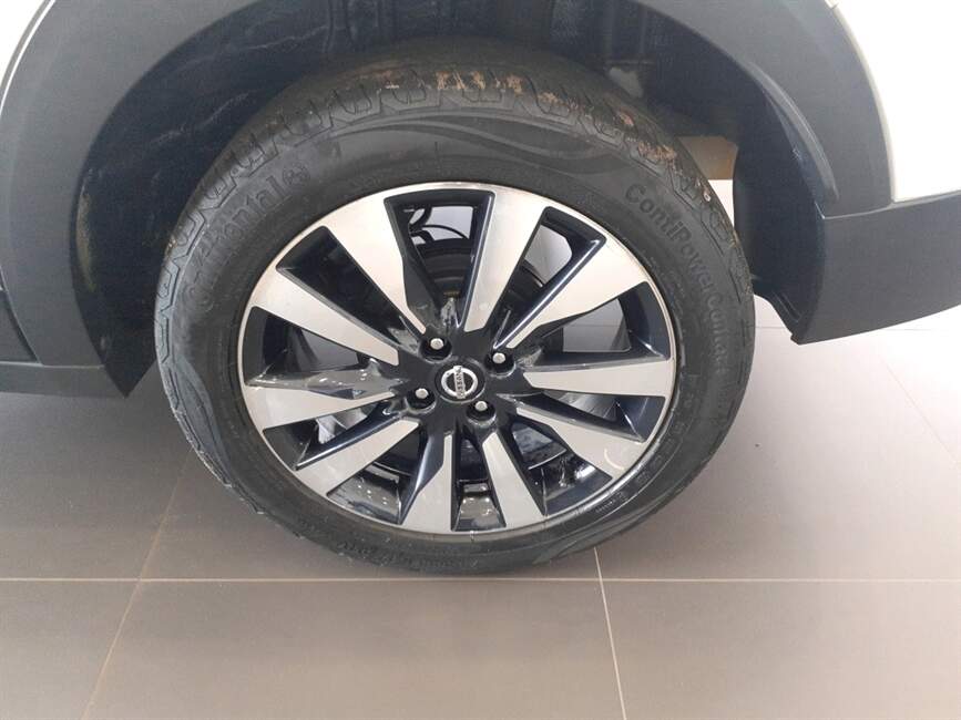 Nissan Kicks 1.6 16V START SV 4P XTRONIC