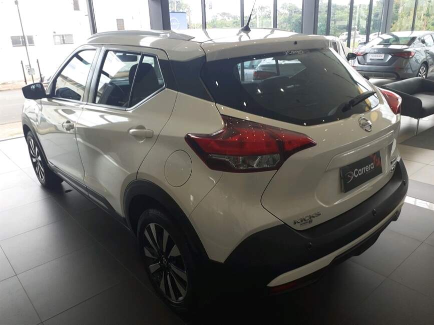 Nissan Kicks 1.6 16V START SV 4P XTRONIC