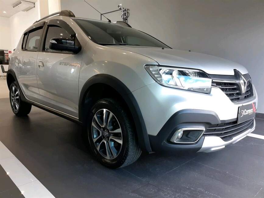 Renault Sandero 1.6 16V SCE STEPWAY ICONIC X-TRONIC