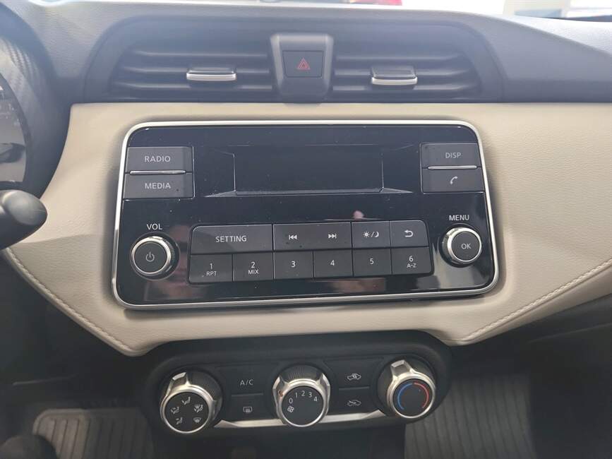 Nissan Versa SENSE 1.6 16V AUTOMATICO