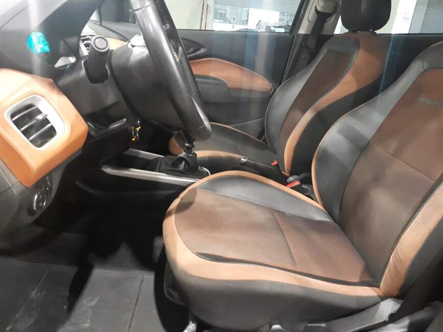 Chevrolet Onix 1.4 MPFI ACTIV 8V 4P MANUAL