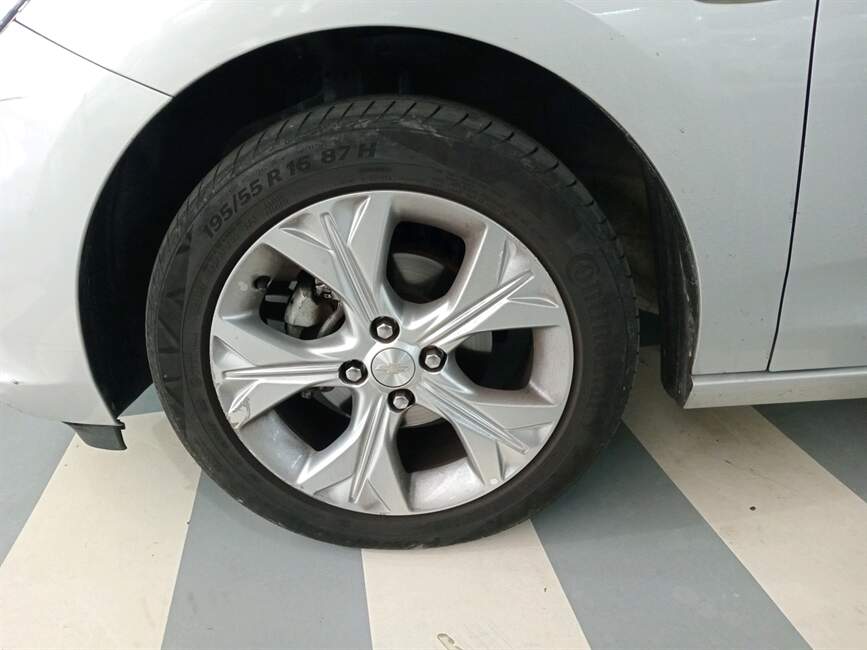 Chevrolet Onix 1.0 TURBO LTZ AUTOMATICO