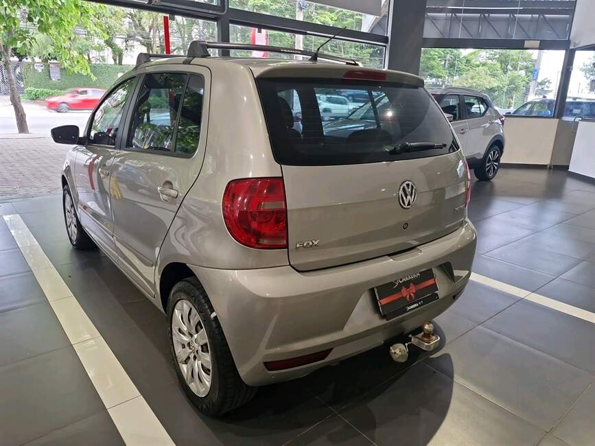 Volkswagen Fox 1.6 MI 8V 4P AUTOMATIZADO