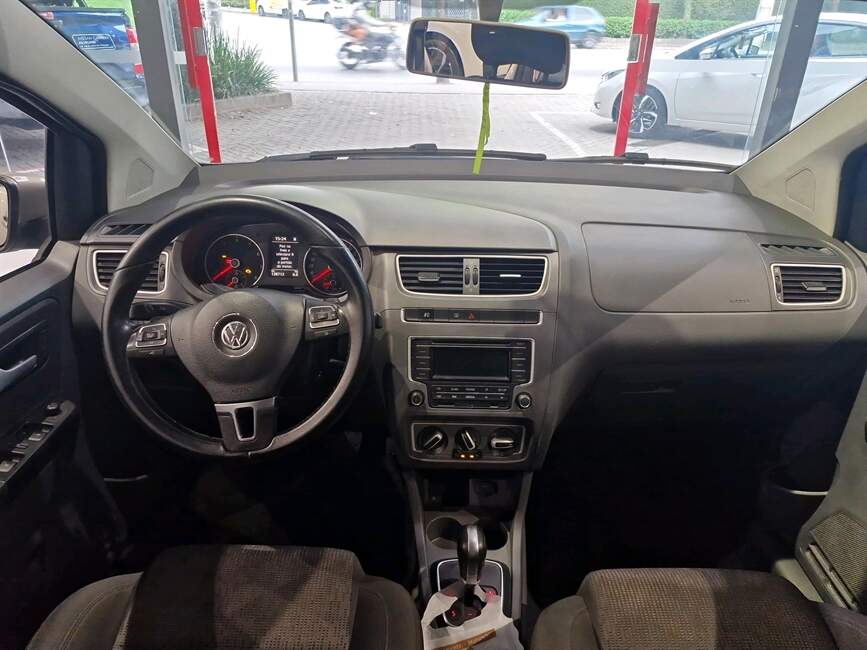 Volkswagen Fox 1.6 MI 8V 4P AUTOMATIZADO