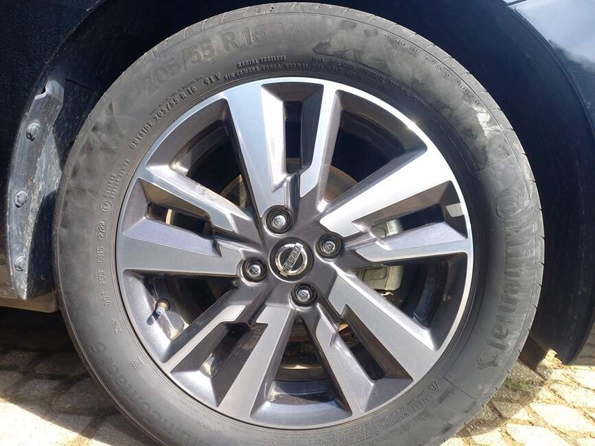 Nissan Versa 1.6 16V ADVANCE XTRONIC