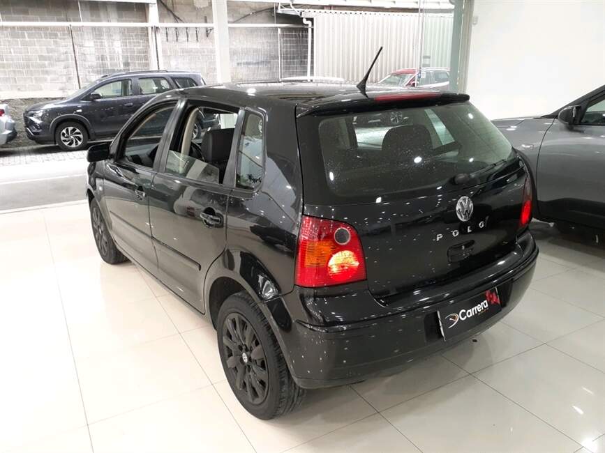 Volkswagen Polo 1.6 MI 8V 4P MANUAL