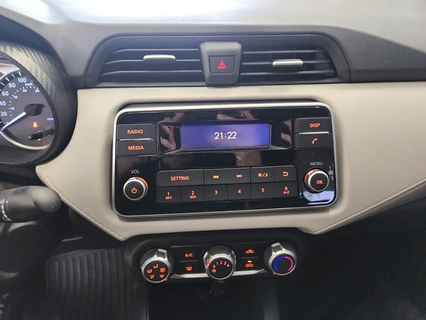 Nissan Versa SENSE 1.6 16V AUTOMATICO