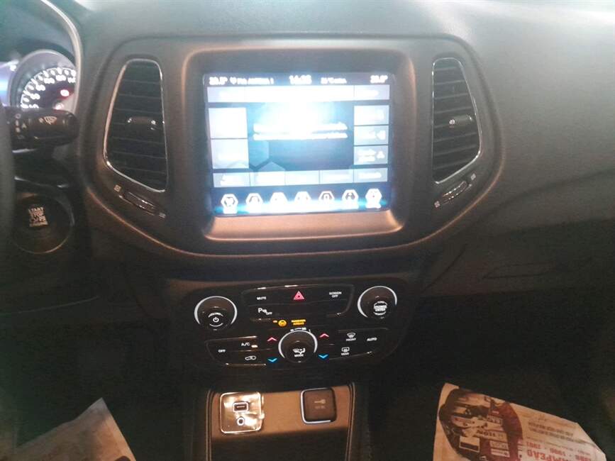 Jeep Compass 2.0 16V LONGITUDE AUTOMÁTICO