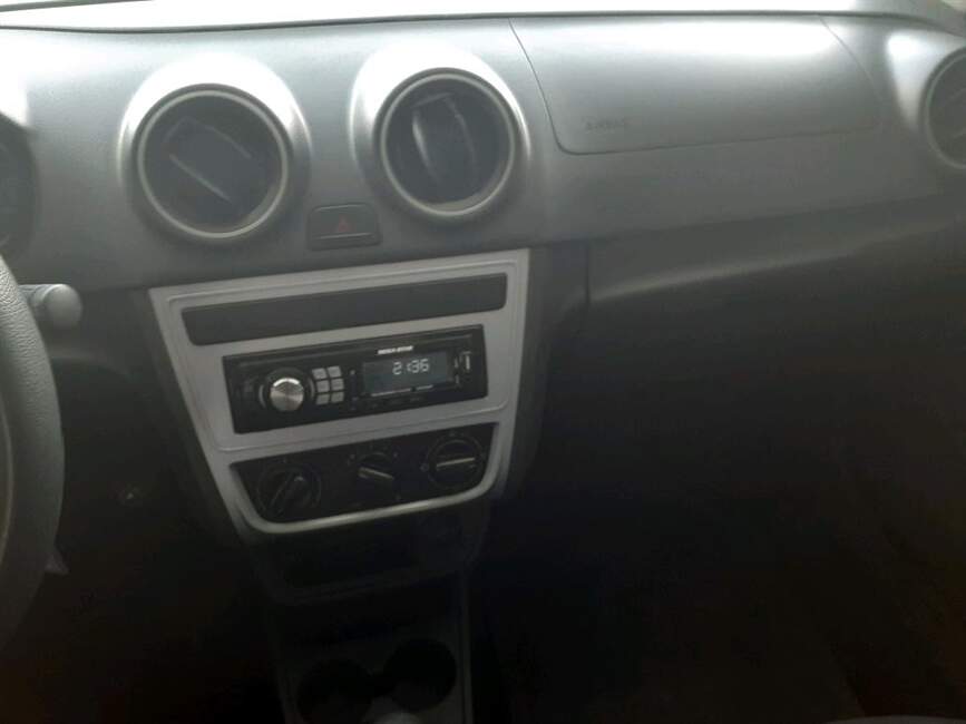 Volkswagen Gol 1.6 MI TRENDLINE 8V 4P MANUAL