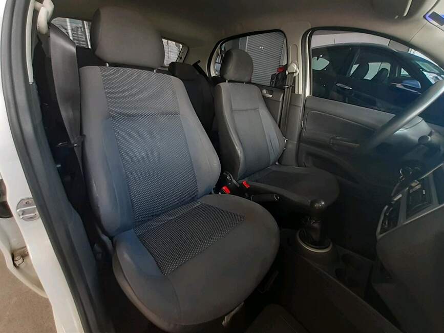 Volkswagen Gol 1.6 MI TRENDLINE 8V 4P MANUAL