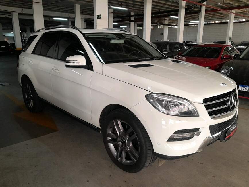Mercedes-Benz ML 350 3.5 BLUEEFFICIENCY SPORT 4X4 V6 4P