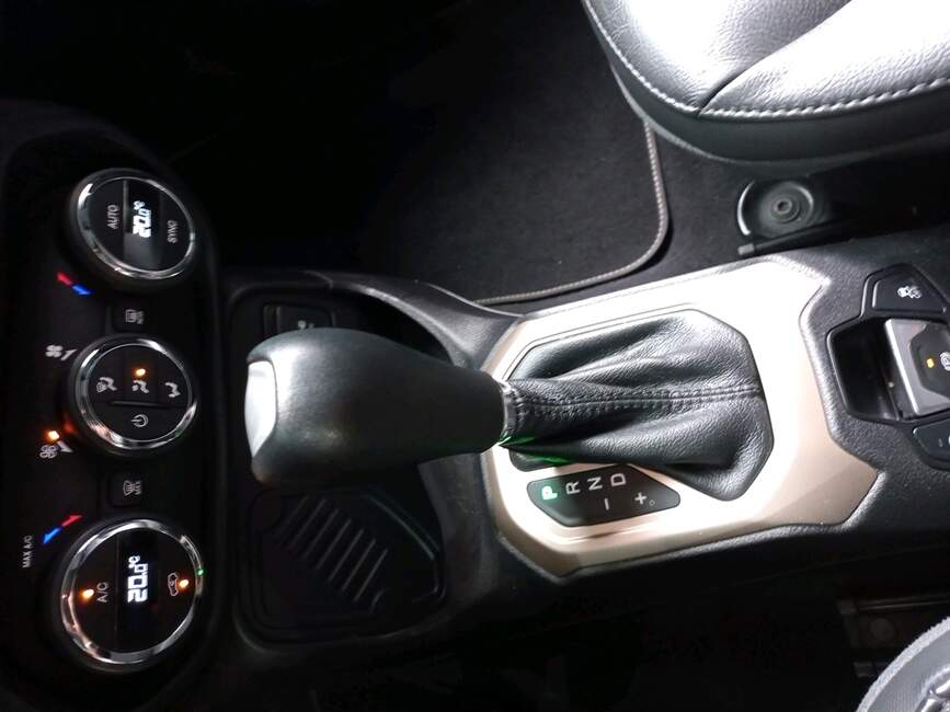 Jeep Renegade 1.8 16V LONGITUDE 4P AUTOMATICO
