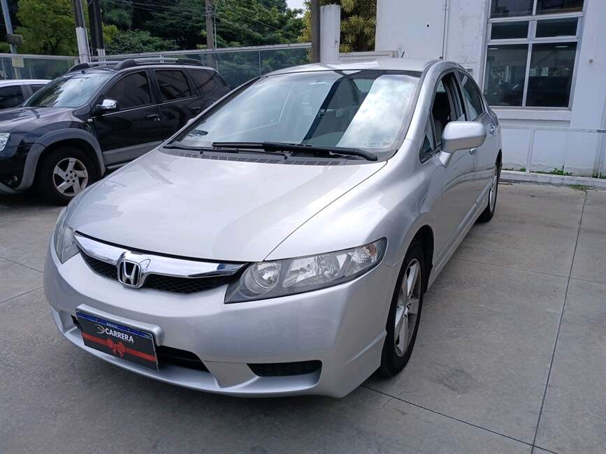 Honda Civic 1.8 LXS 16V 4P AUTOMATICO