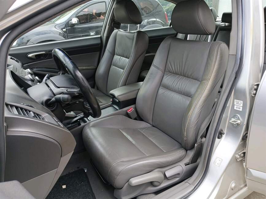 Honda Civic 1.8 LXS 16V 4P AUTOMATICO