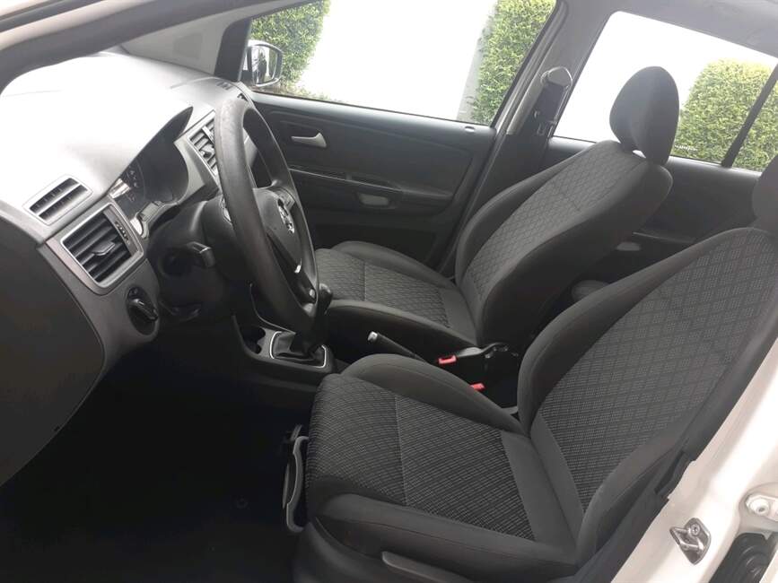 Volkswagen Fox 1.6 MSI TRENDLINE 8V 4P MANUAL