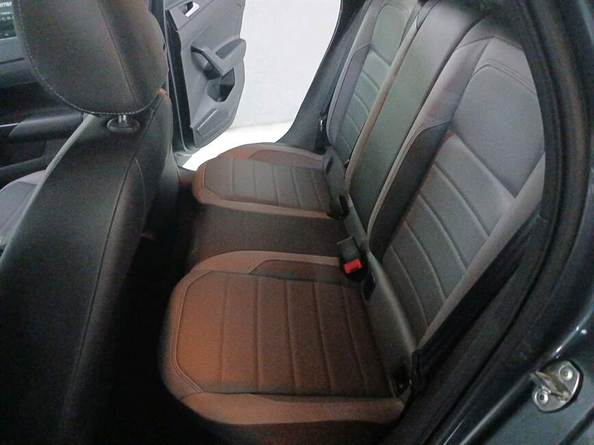 Volkswagen Nivus 1.0 200 TSI TOTAL HIGHLINE AUTOMÁTICO