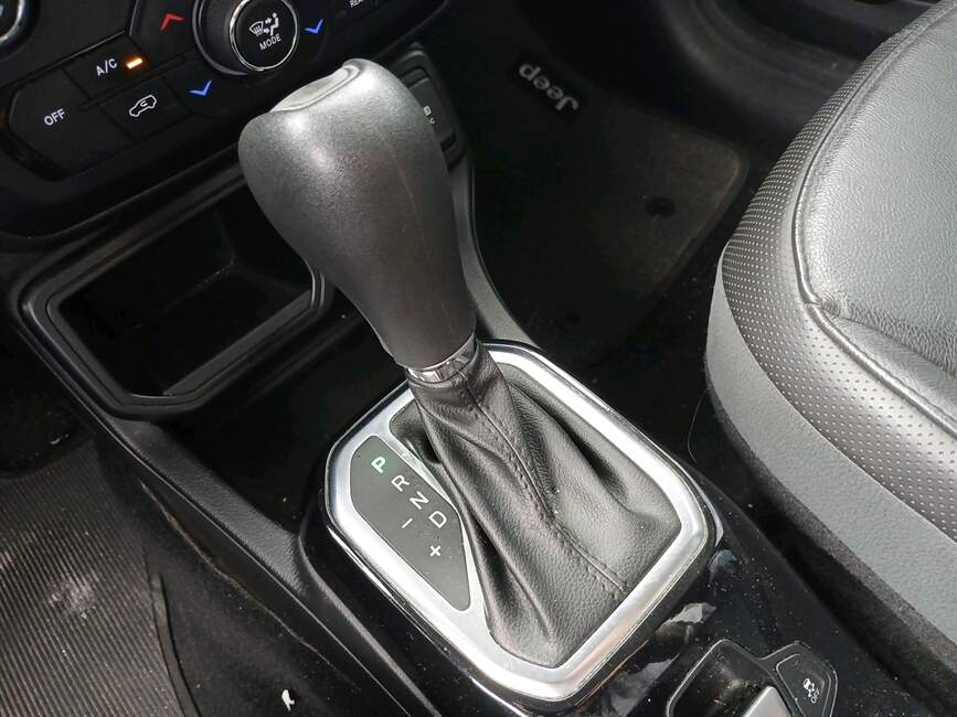 Jeep Renegade 1.8 16V SPORT 4P AUTOMÁTICO
