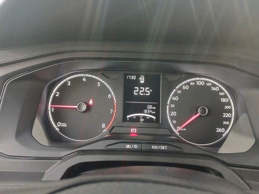 Volkswagen Polo 1.0 MPI TRACK MANUAL