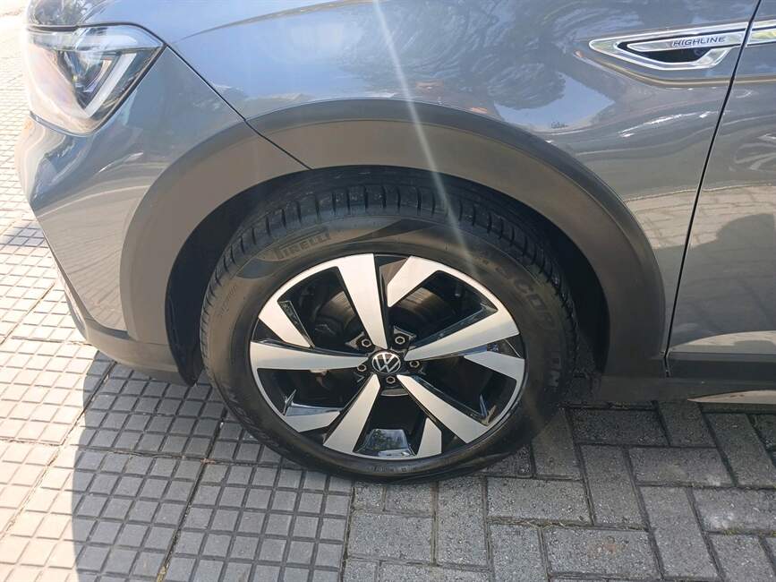 Volkswagen Nivus 1.0 200 TSI TOTAL HIGHLINE AUTOMÁTICO