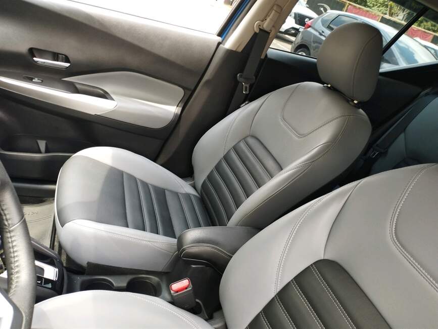 Nissan Kicks 1.6 CVT EXCLUSIVE CINZA P. TECH