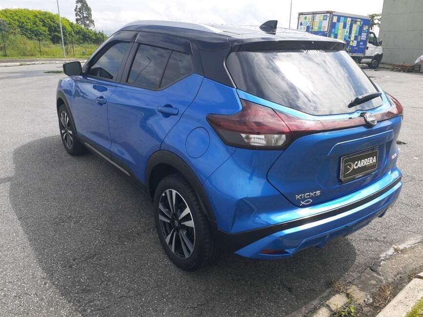 Nissan Kicks 1.6 CVT EXCLUSIVE CINZA P. TECH