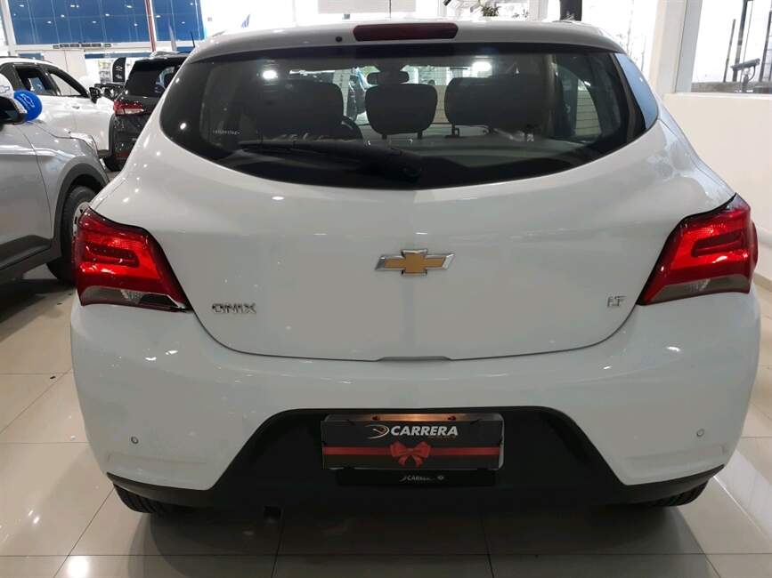 Chevrolet Onix 1.4 MPFI LT 8V 4P MANUAL