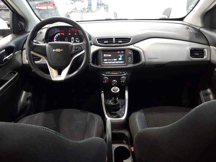 Chevrolet Onix 1.4 MPFI LT 8V 4P MANUAL
