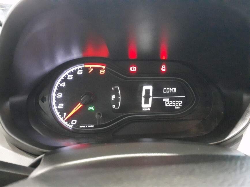 Chevrolet Onix 1.4 MPFI LT 8V 4P MANUAL