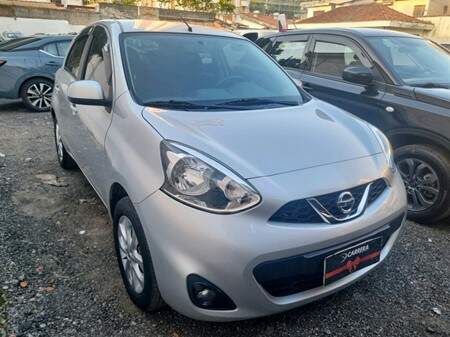 Nissan March 1.6 SV 16V START 4P MANUAL