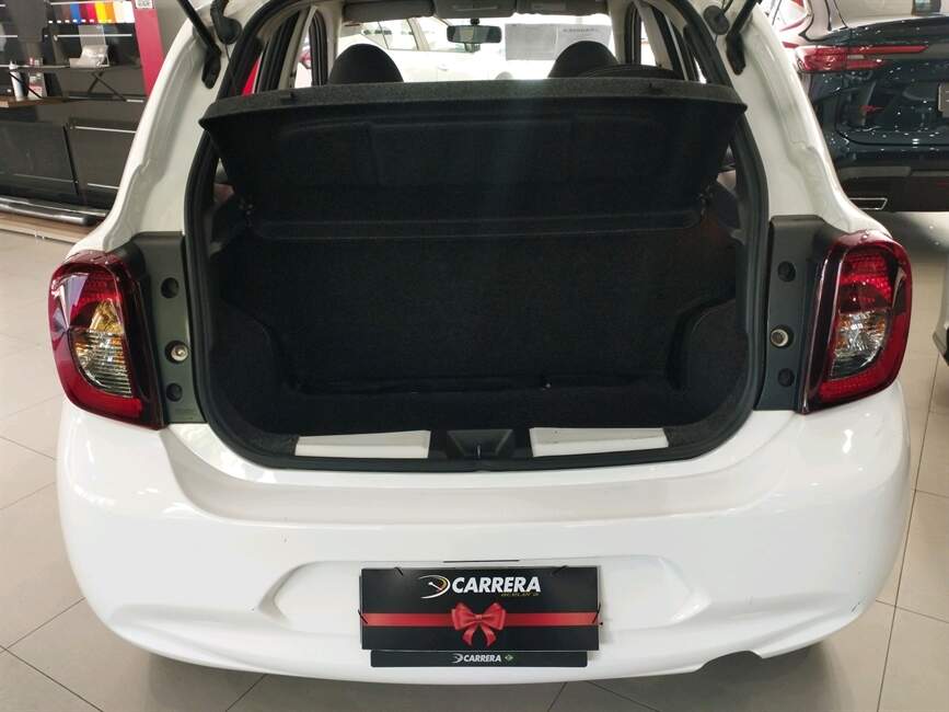 Nissan March 1.6 SL 16V START 4P XTRONIC