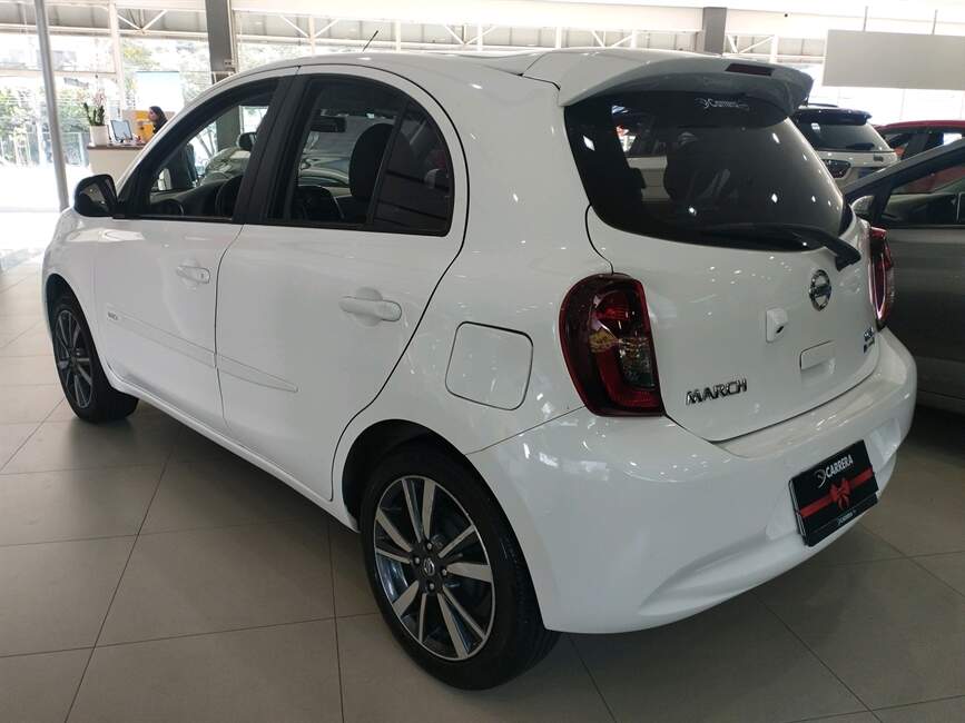 Nissan March 1.6 SL 16V START 4P XTRONIC
